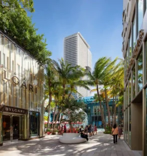 jean-georges-miami-preconstruction-comercial-street-view.webp